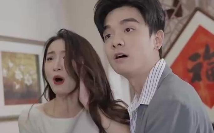 不裝了，腳踹渣男后我成了全球女戰(zhàn)神(全集)