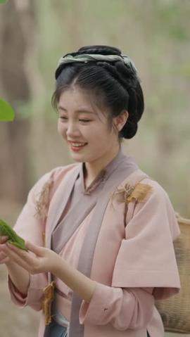 災(zāi)荒年，小農(nóng)女有滿倉(cāng)魚肉(全集)